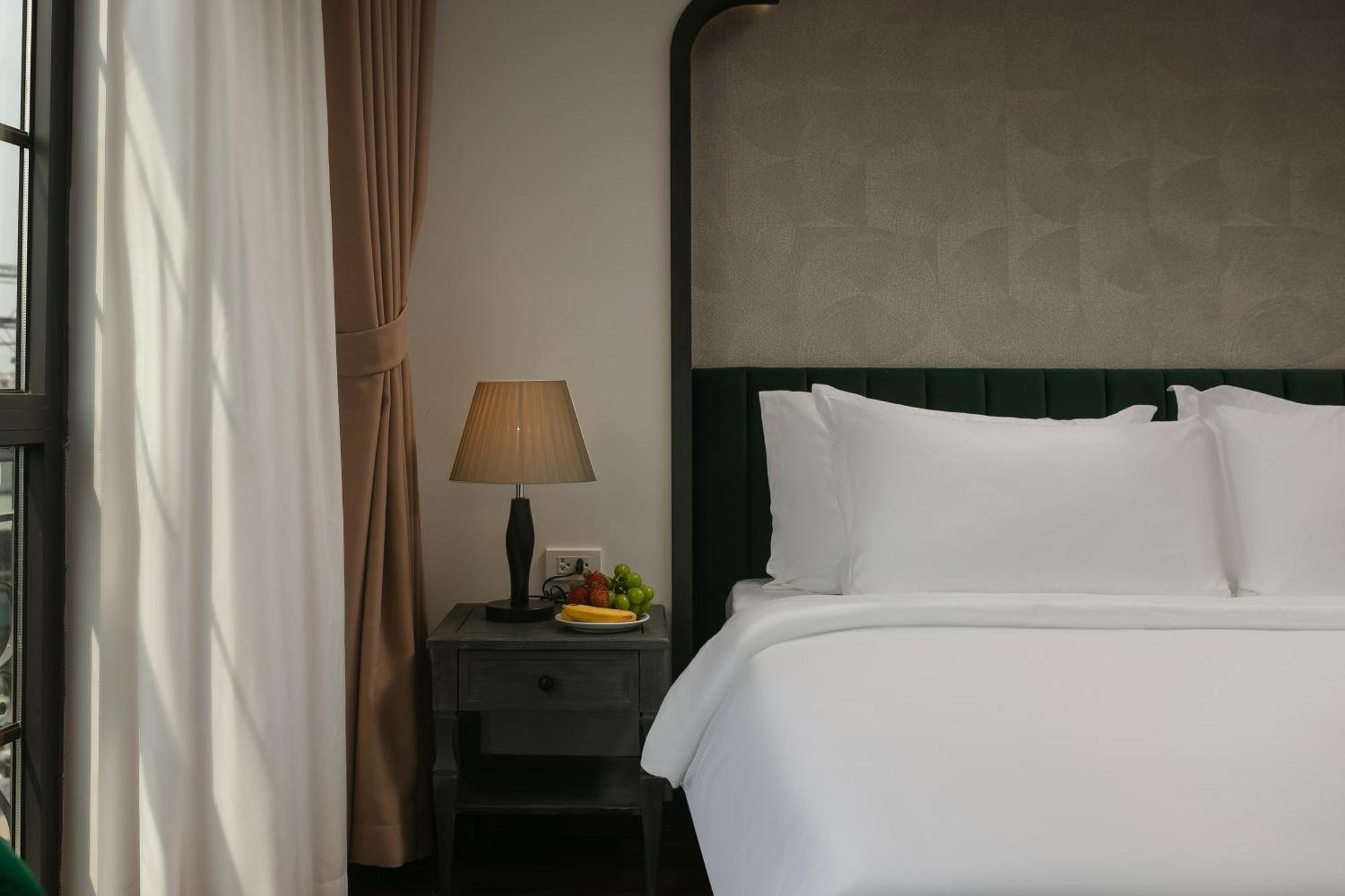 Hanoi Plaza Suite Hotel & Spa Buitenkant foto